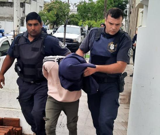 imagen detencion en laprida 2