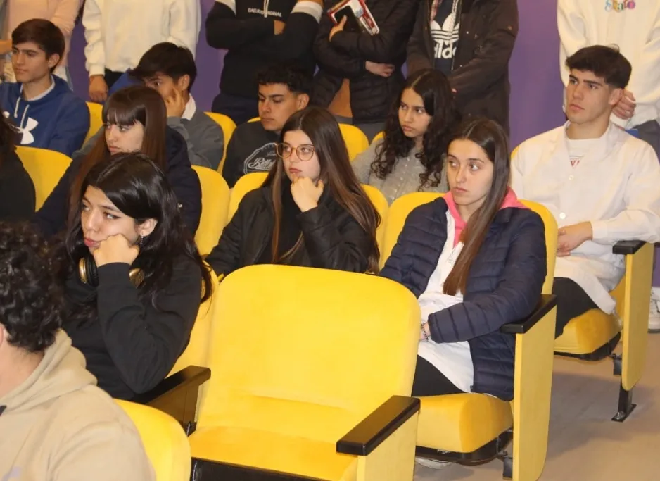 Screenshot_20231007-060452_WhatsApp