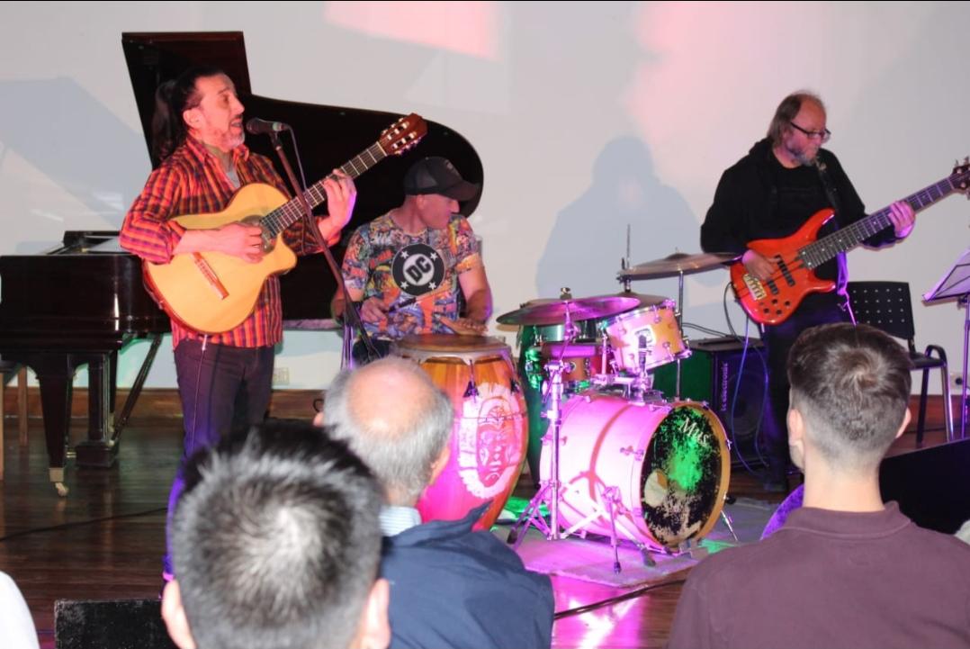 Screenshot_20221008-054113_WhatsApp