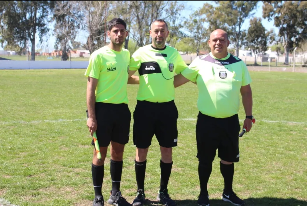 Screenshot_20231001-044140_WhatsApp