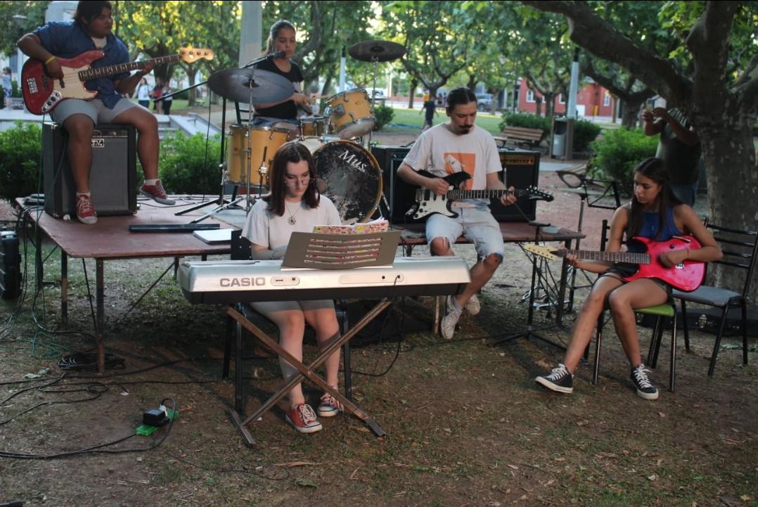 Screenshot_20221209-075433_WhatsApp