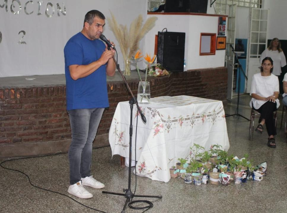 Screenshot_20221208-080140_WhatsApp