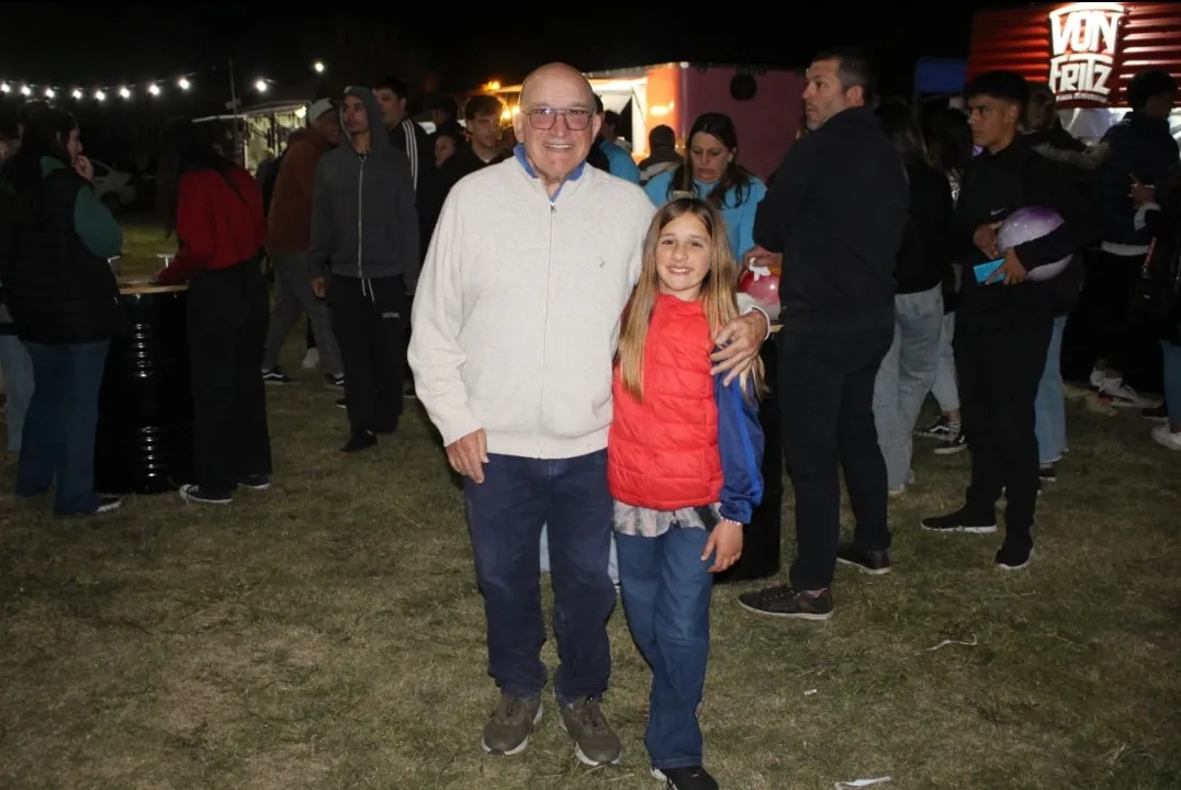 Screenshot_20231016-063741_WhatsApp