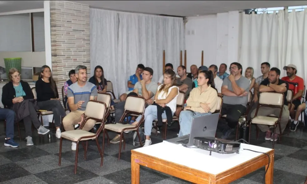 Screenshot_20231118-061122_WhatsApp