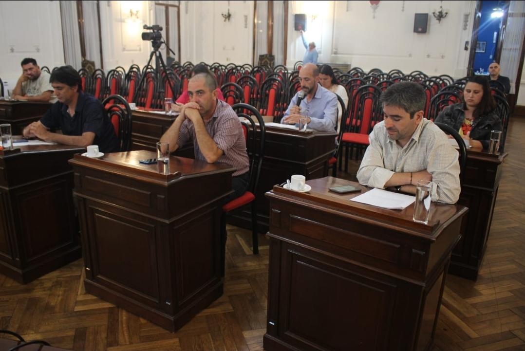 Screenshot_20221125-063936_WhatsApp