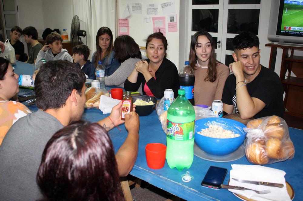 cena voley9