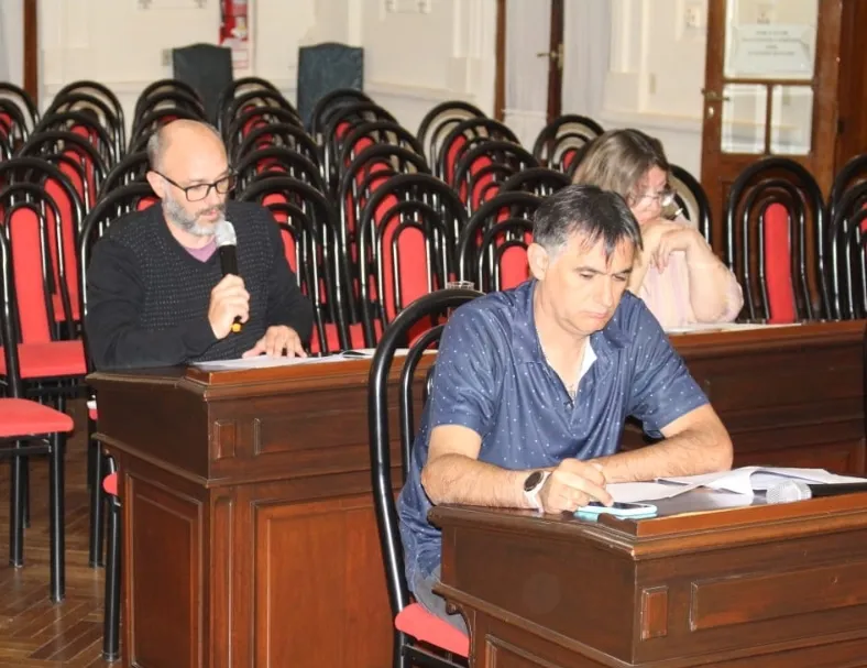 Screenshot_20231124-003651_WhatsApp