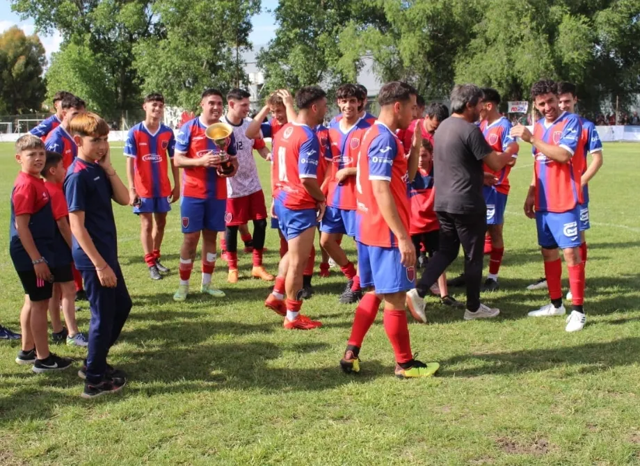 Screenshot_20231121-055202_WhatsApp