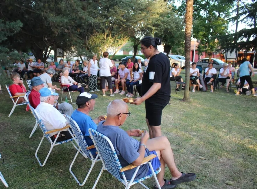 Screenshot_20231128-060645_WhatsApp