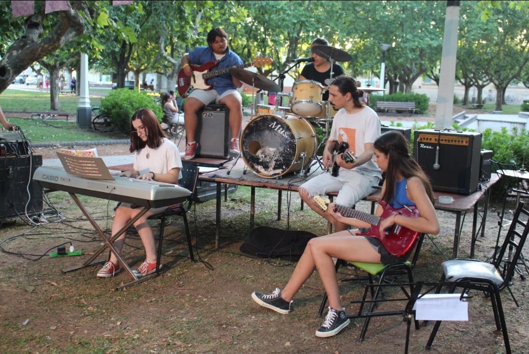 Screenshot_20221209-075446_WhatsApp