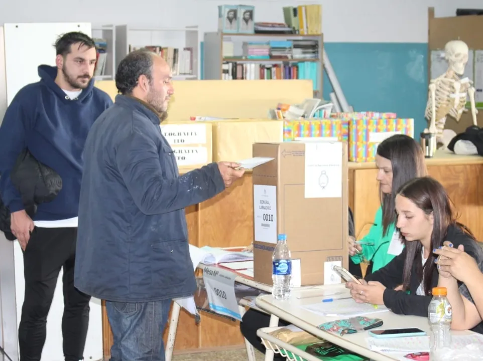 Screenshot_20230814-054857_WhatsApp