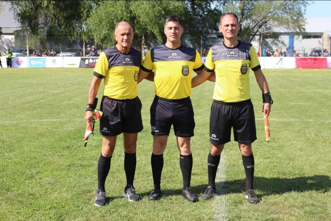 Screenshot_20231106-052318_WhatsApp