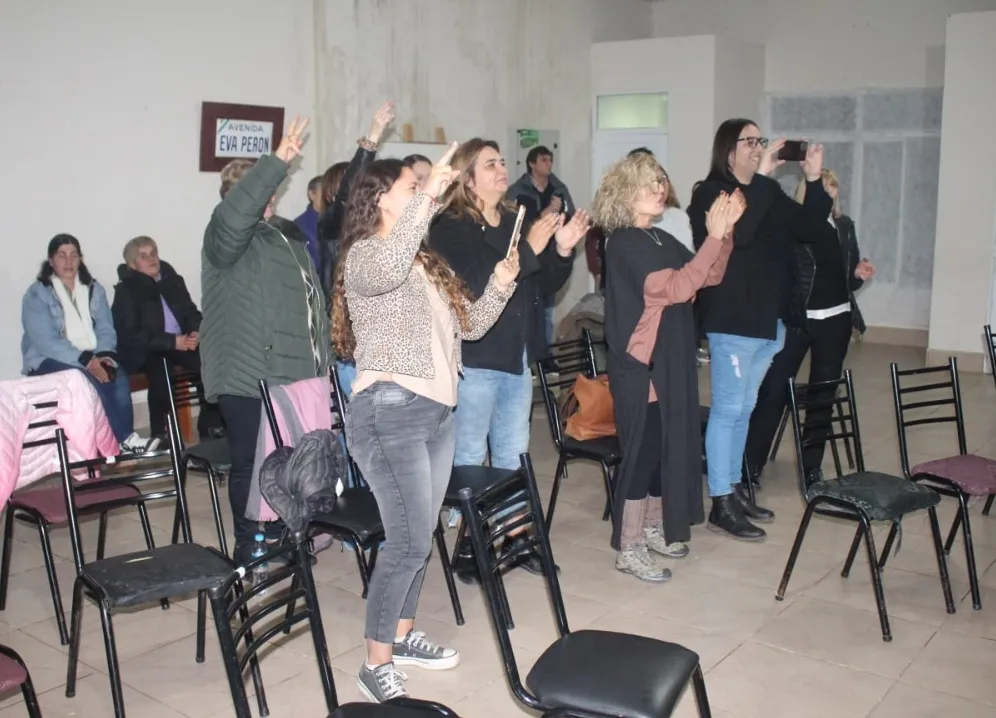 Screenshot_20230707-060403_WhatsApp