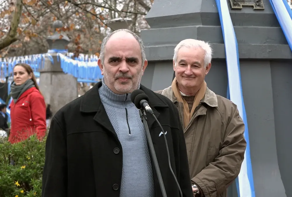 Clip0018.MXF.00_54_01_14.Imagen fija001