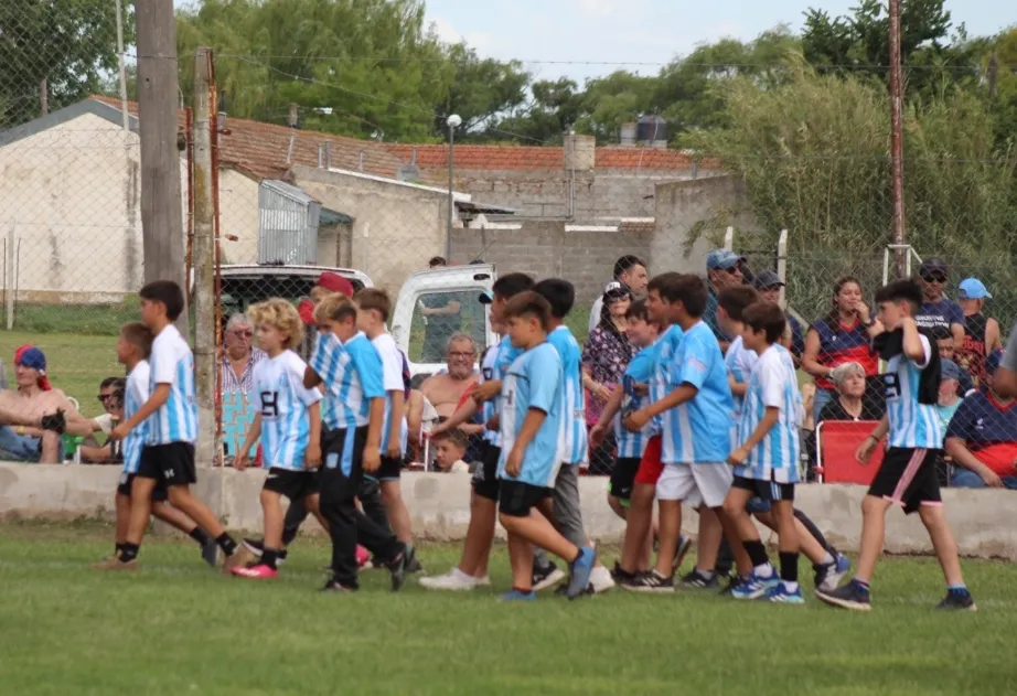 Screenshot_20231122-033612_WhatsApp