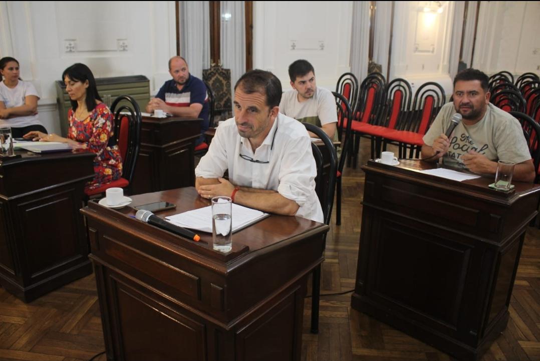 Screenshot_20221125-063959_WhatsApp