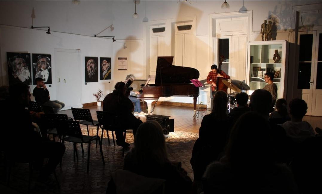 Screenshot_20220612-084944_WhatsApp