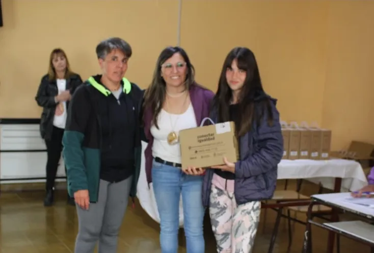 Screenshot_20231102-042528_WhatsApp