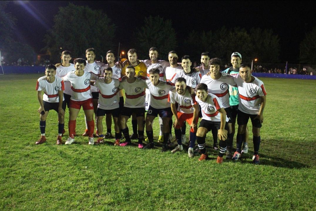 Screenshot_20230122-004246_Photos