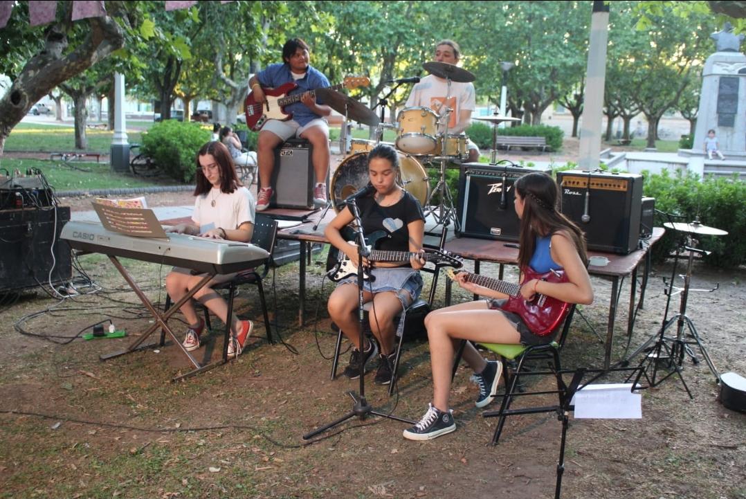 Screenshot_20221209-075534_WhatsApp