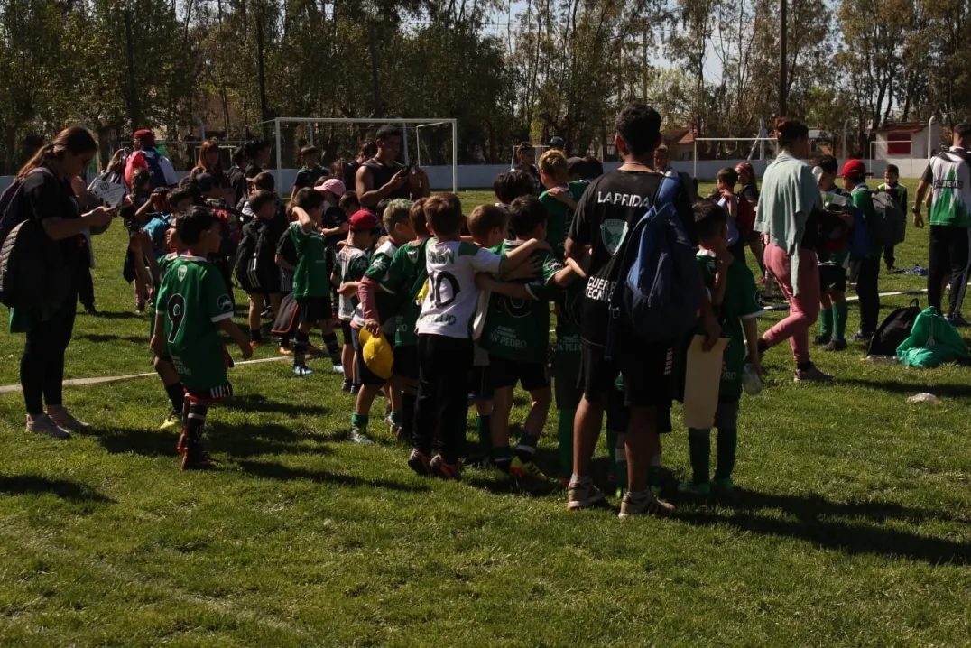 Screenshot_20231014-033547_WhatsApp