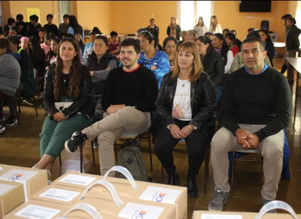 Screenshot_20231102-042049_WhatsApp