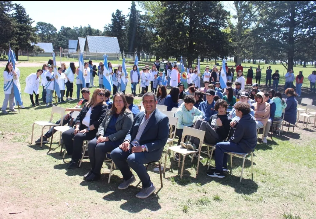 Screenshot_20231013-061656_WhatsApp