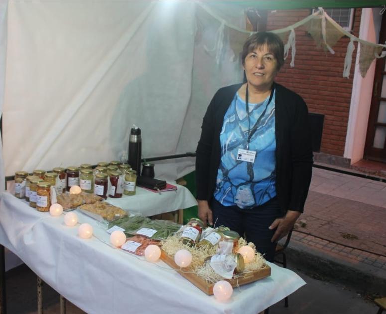 Screenshot_20221126-003733_WhatsApp