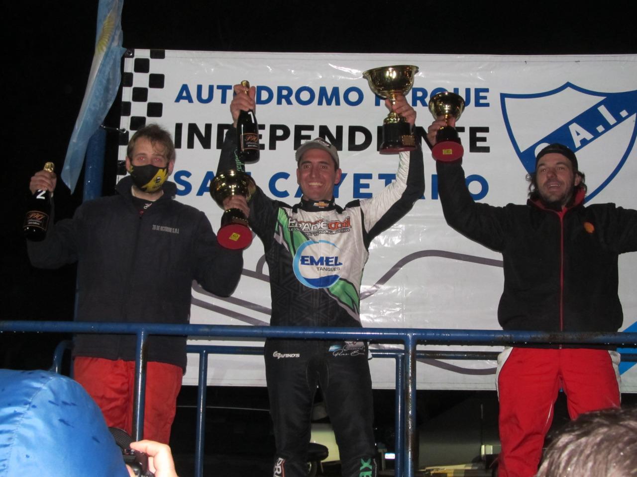 Podio Mar y Sierras A