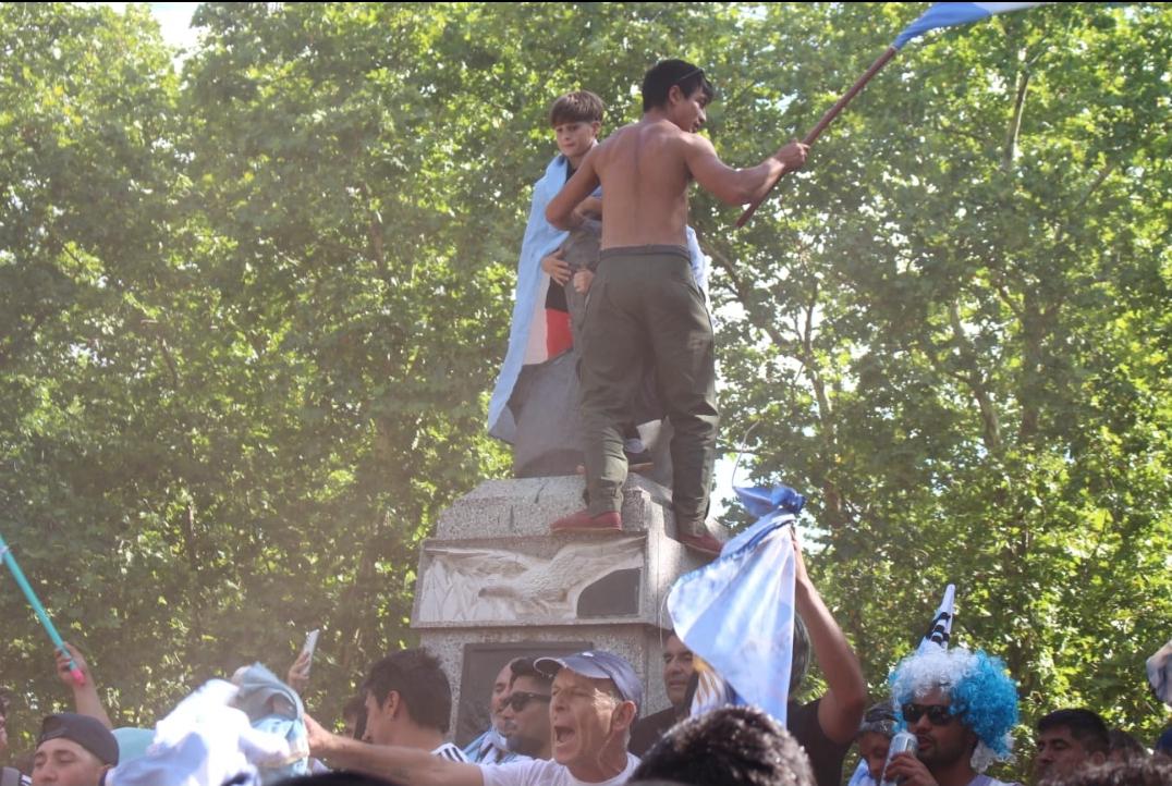 Screenshot_20221219-074215_WhatsApp