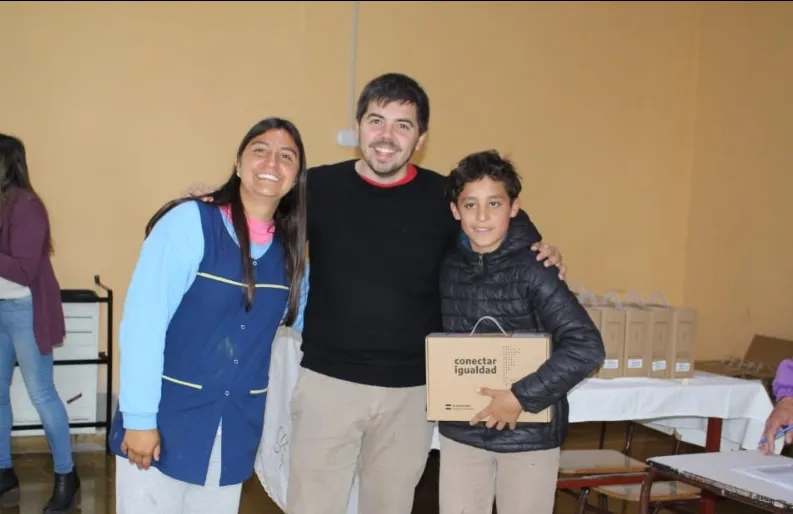 Screenshot_20231102-042703_WhatsApp