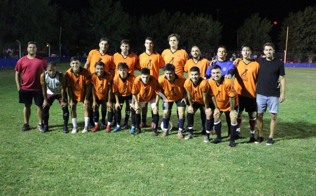 Screenshot_20230122-004428_Photos