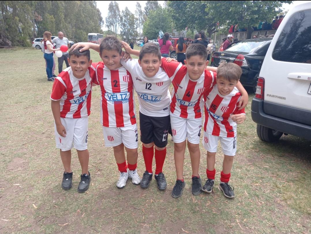 Fútbol infantil. Florida ganó en todas las categorías - FutbolFlorida