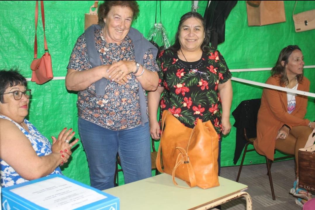 Screenshot_20221126-003940_WhatsApp