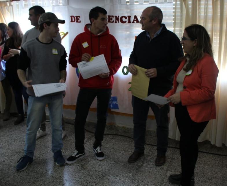 Screenshot_20220819-075643_WhatsApp