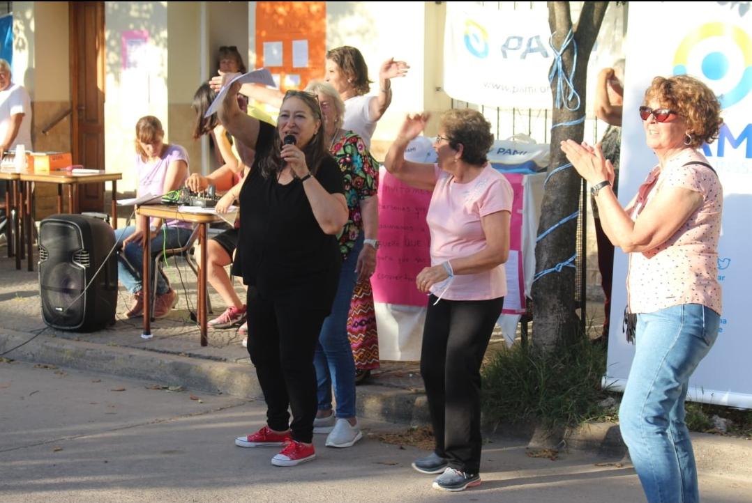 Screenshot_20221126-003654_WhatsApp