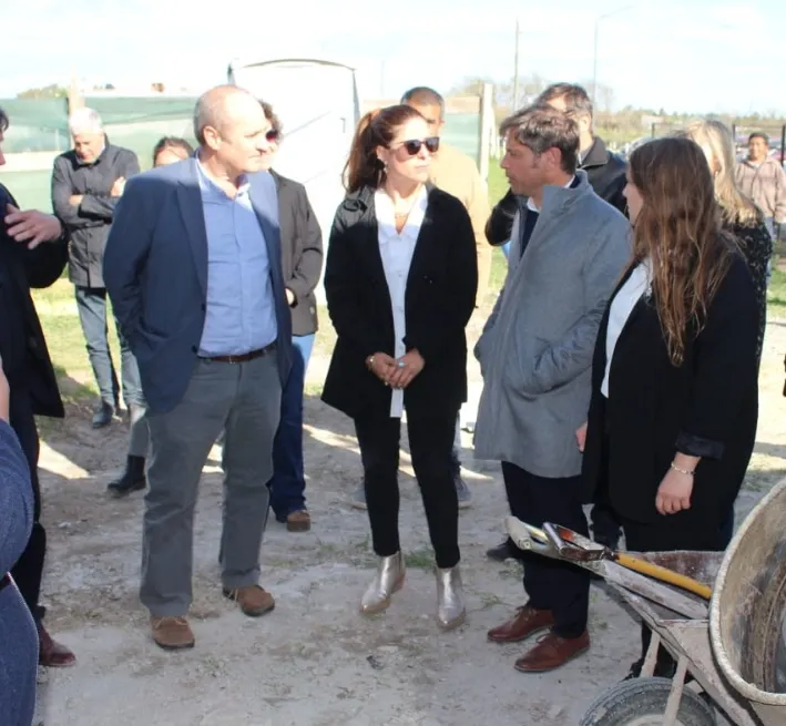 Screenshot_20231012-032119_WhatsApp