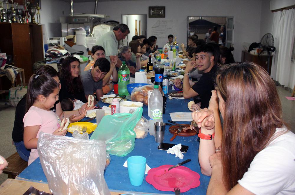 cena voley1