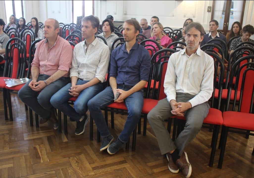 Screenshot_20221125-063557_WhatsApp