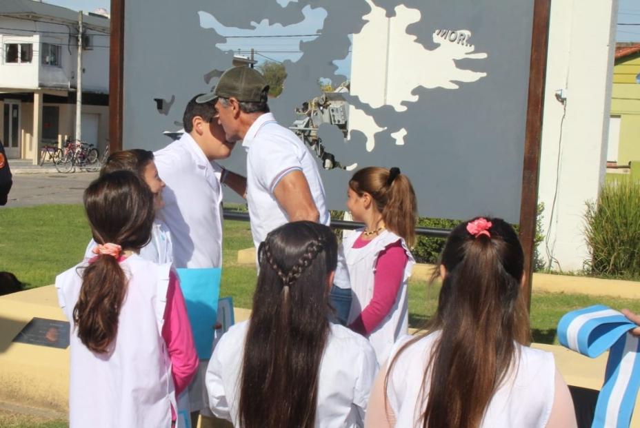 Screenshot_20230403-065436_WhatsApp