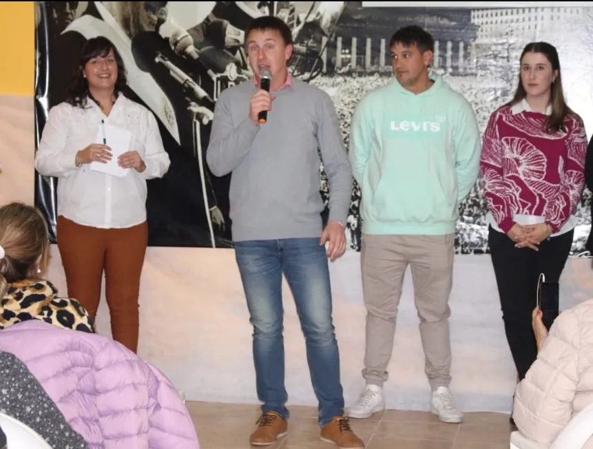 Screenshot_20230804-043305_WhatsApp