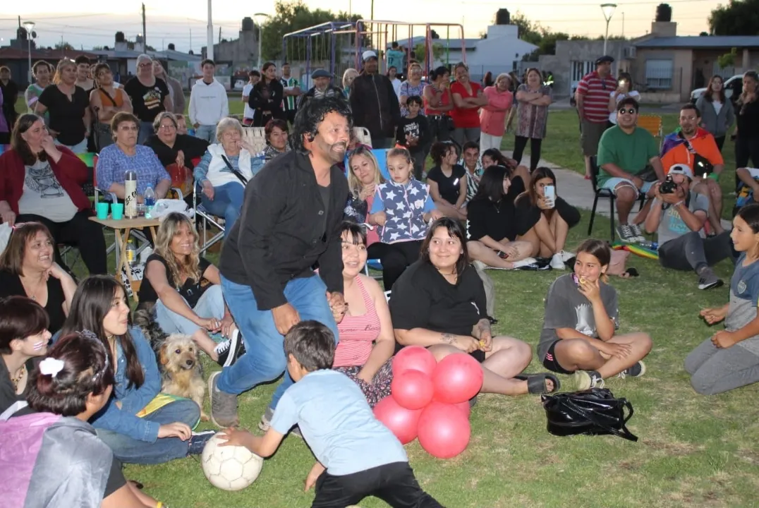 Screenshot_20231112-000402_WhatsApp