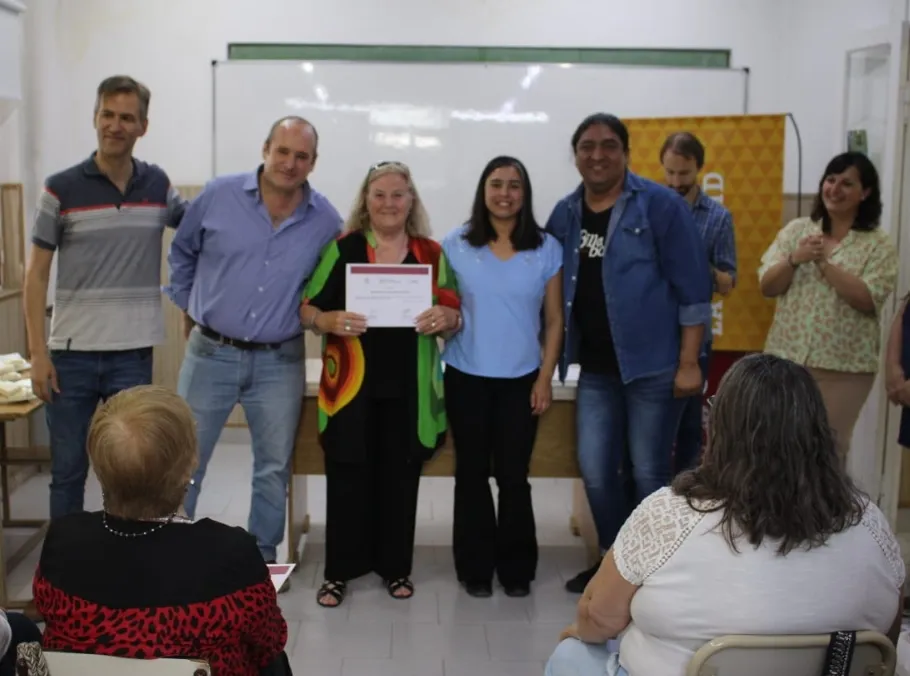 Screenshot_20231122-035210_WhatsApp