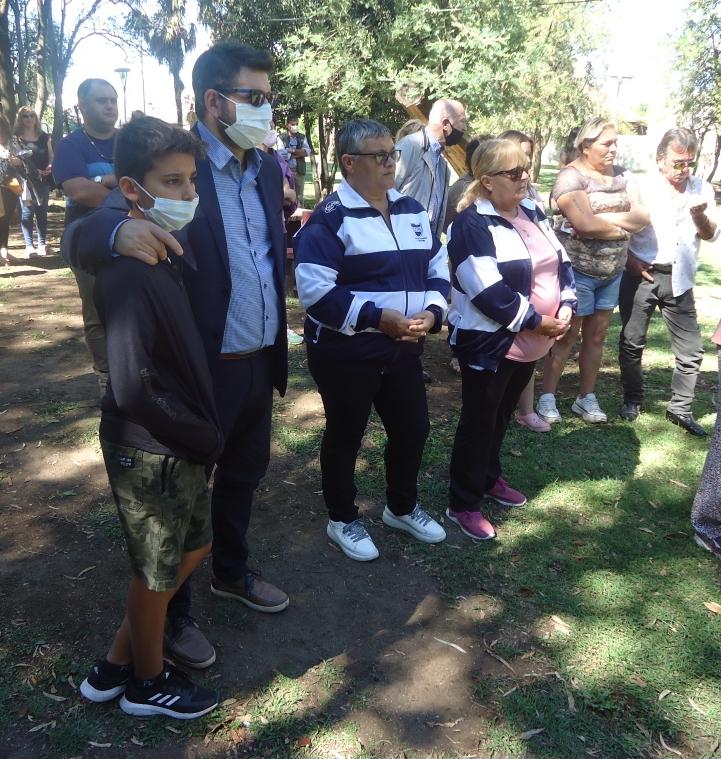 Screenshot_20220215-081702_WhatsApp