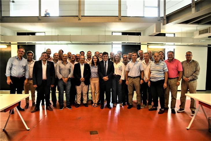 imagen Manes con Intendentes