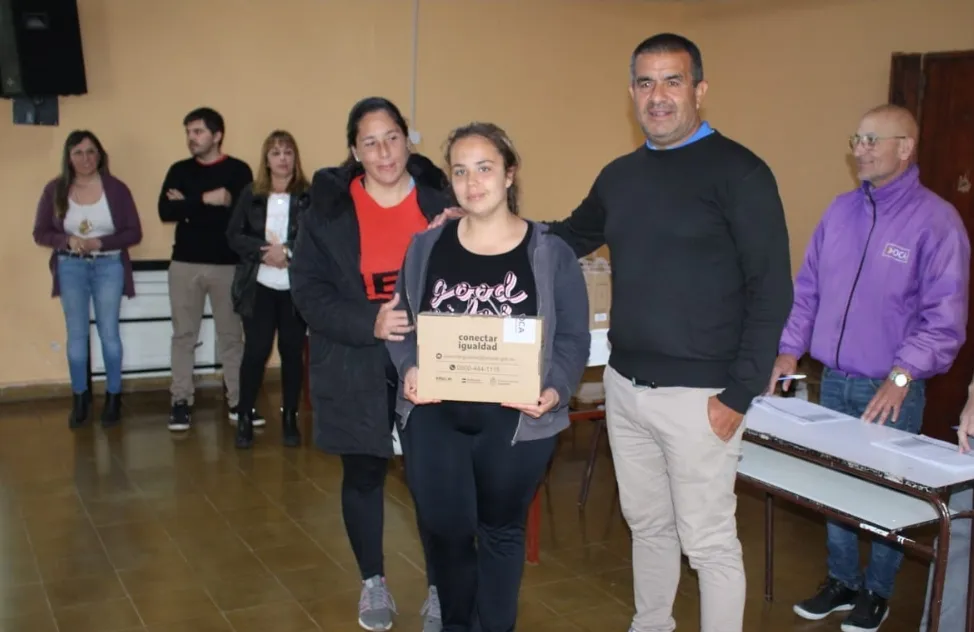 Screenshot_20231102-042159_WhatsApp