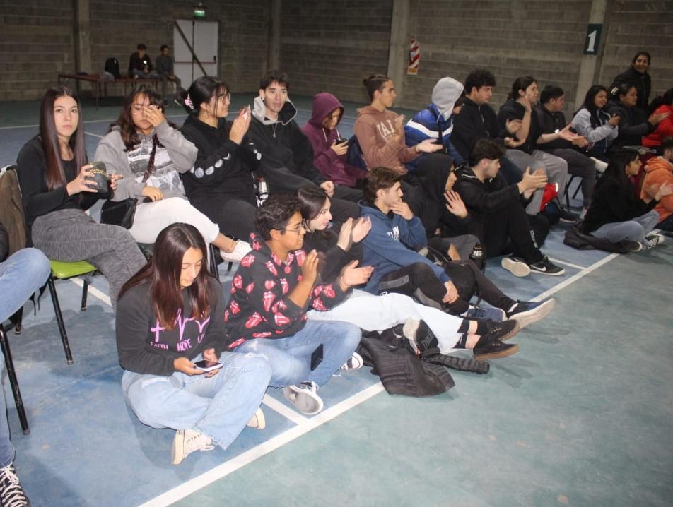 Screenshot_20230218-064418_WhatsApp