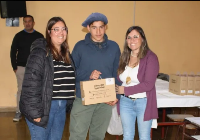 Screenshot_20231102-042946_WhatsApp