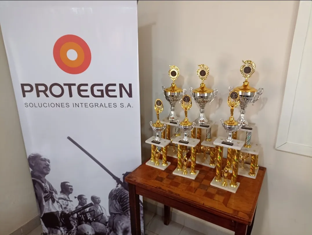 Screenshot_20231107-001904_WhatsApp