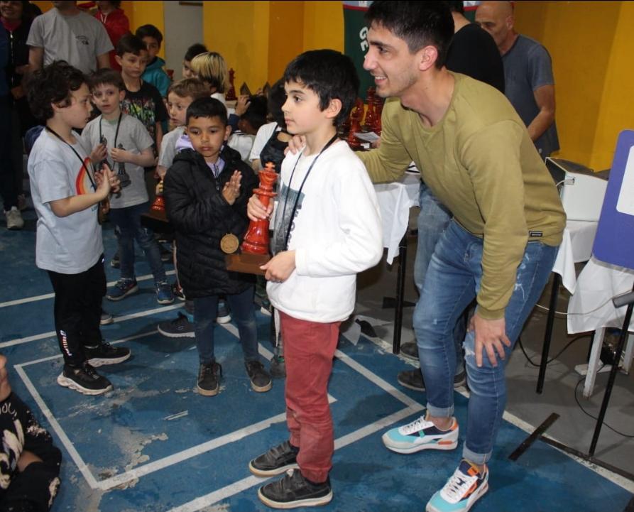 Screenshot_20220912-081659_WhatsApp